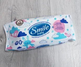 Вологі серветки Smile 56 шт з рисовим молочком Україна
