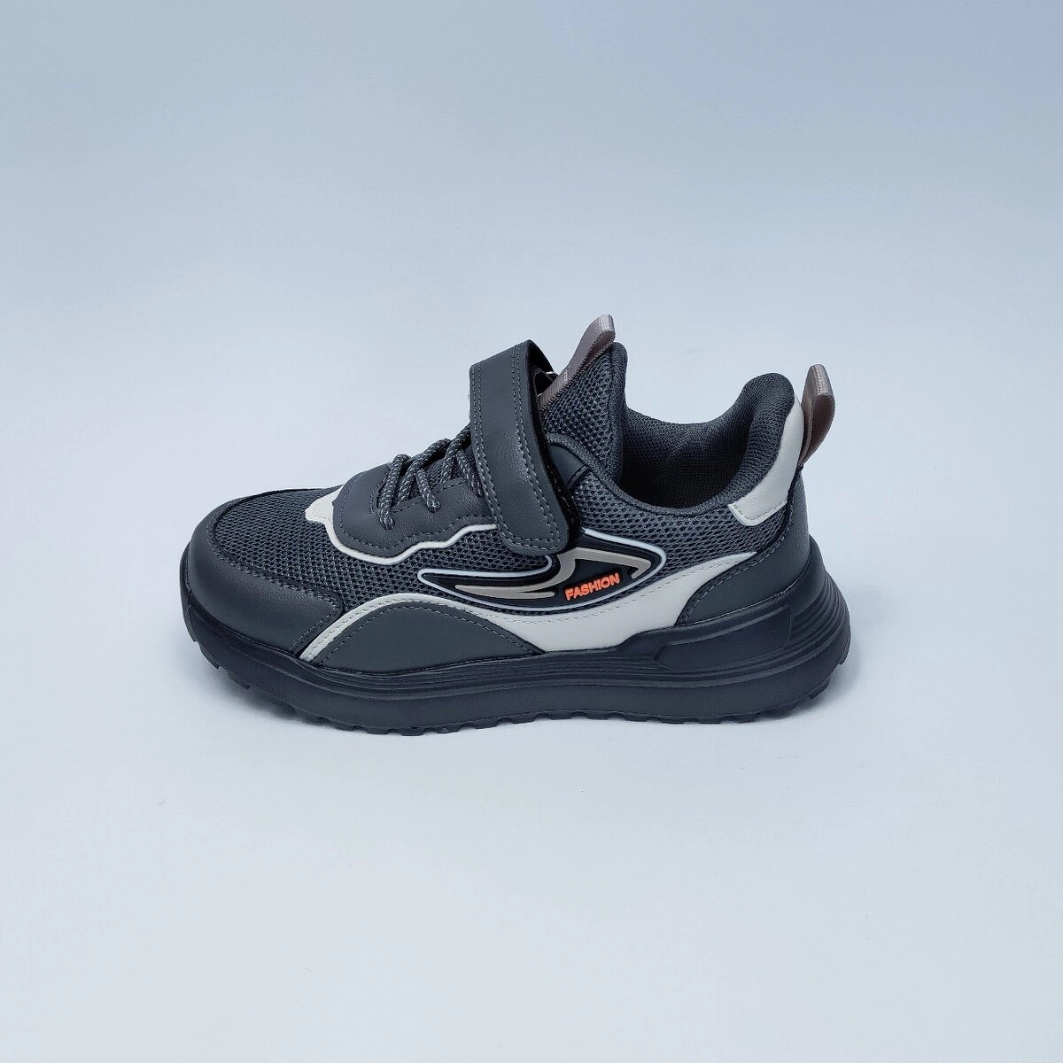 Кросівки  LILIN SHOES