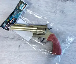 Пістолет під пістони 
